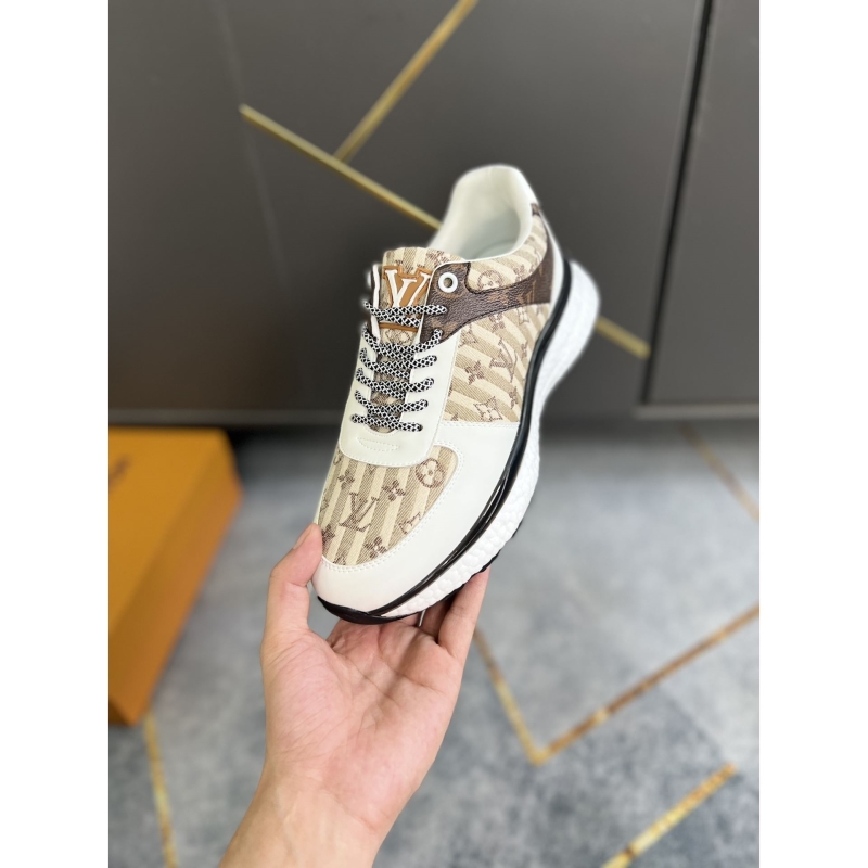 l**is V*t*n sneakers